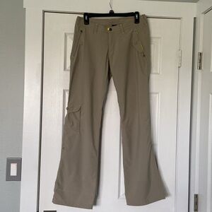 NWOT Patagonia  byway  hiking roll up  pants women’s size 6